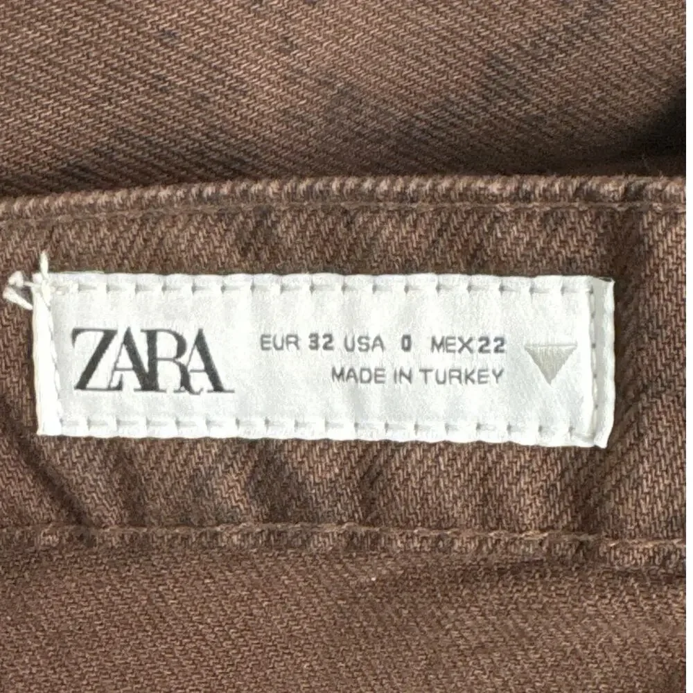 Zara Chocolate Brown Straight Leg Jeans Snakeskin Print Size 0‎